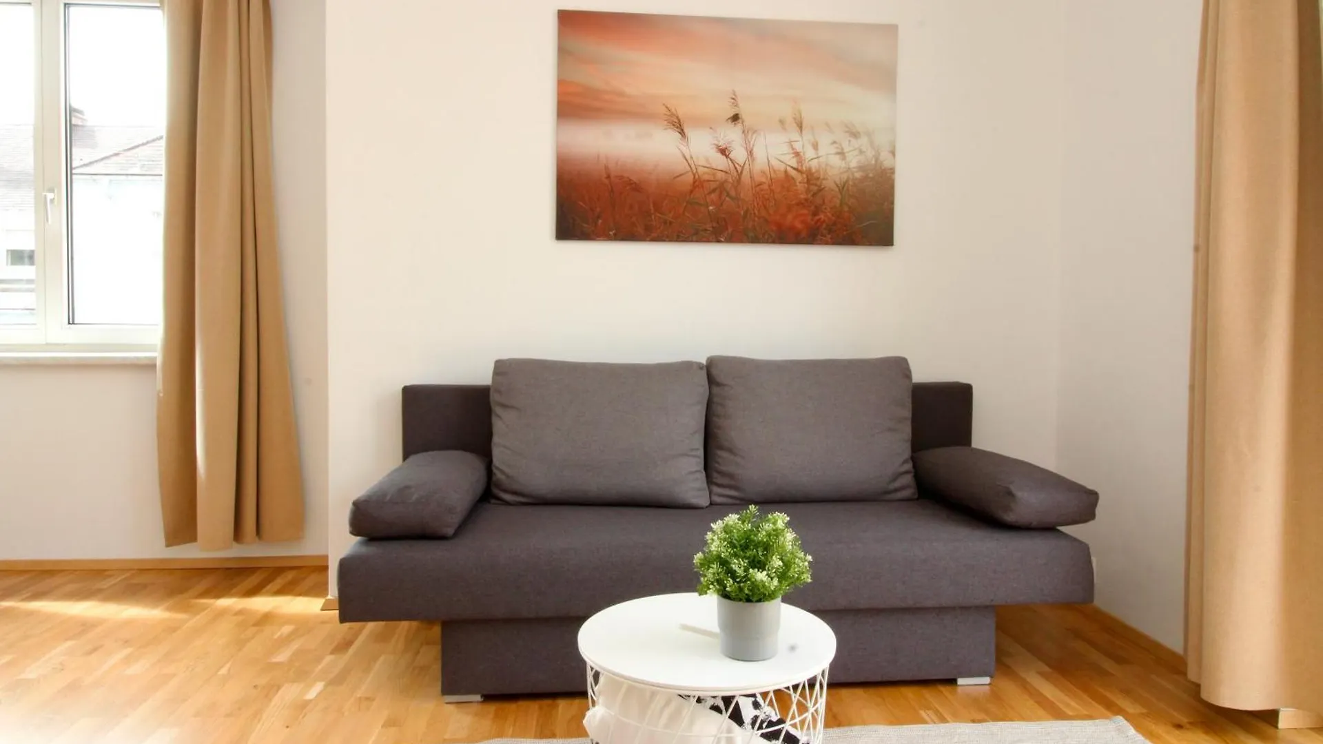 Flataid Apartment Annenstrasse Bahnhof Graz Austria